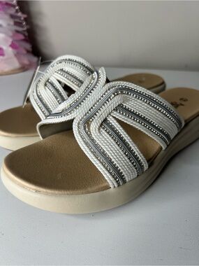 American Exchange White Slide Sandals with Silver Accents